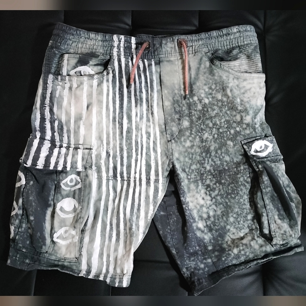 Handpainted Eyes Bleached Cargo Shorts